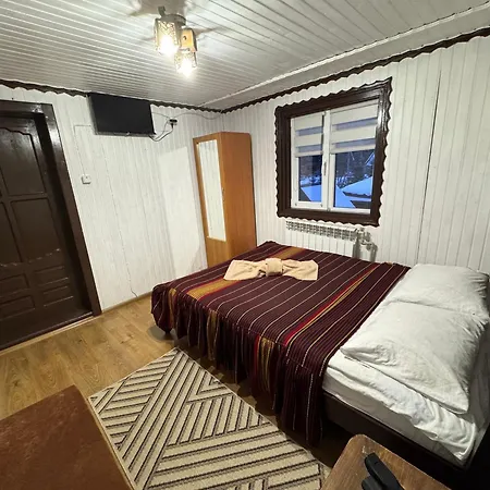 лісова тиша Lodge